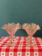 Geweldige set van 4 vintage roze glazen coupes, Verzenden, Glas, Overige stijlen, Glas of Glazen
