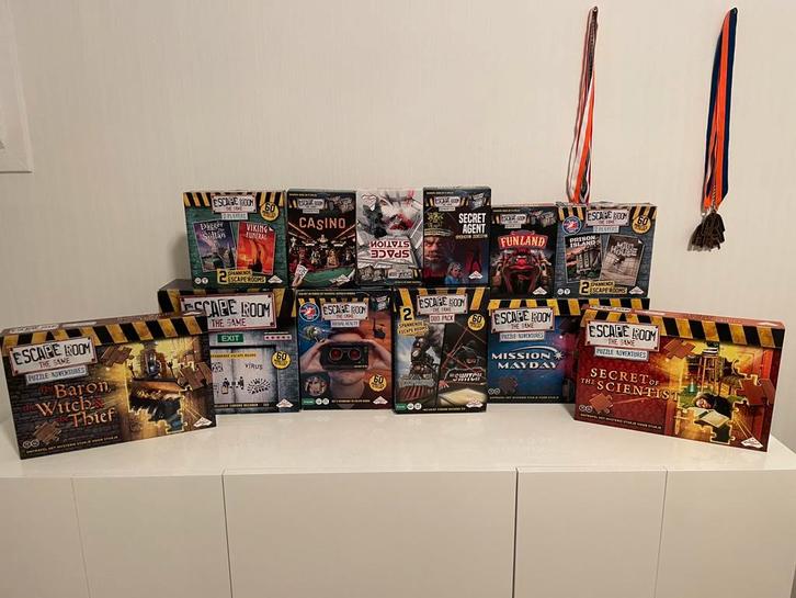 Grote collectie escape room the game-uitbreiding-puzzel, Hobby en Vrije tijd, Gezelschapsspellen | Bordspellen, Zo goed als nieuw
