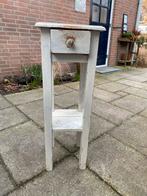 Vintage Houten Bijzettafel met Lade, Ophalen, Gebruikt, 55 tot 75 cm, 60 cm of meer