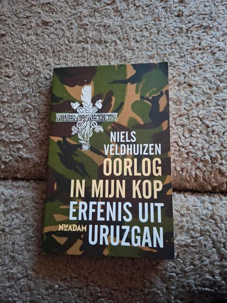 Niels Veldhuizen - Oorlog in mijn kop, Boeken, Overige Boeken, Zo goed als nieuw, Ophalen of Verzenden