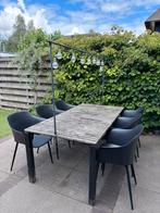 Hartman tuintafel met 6 zwarte stoelen, Ophalen, Zo goed als nieuw