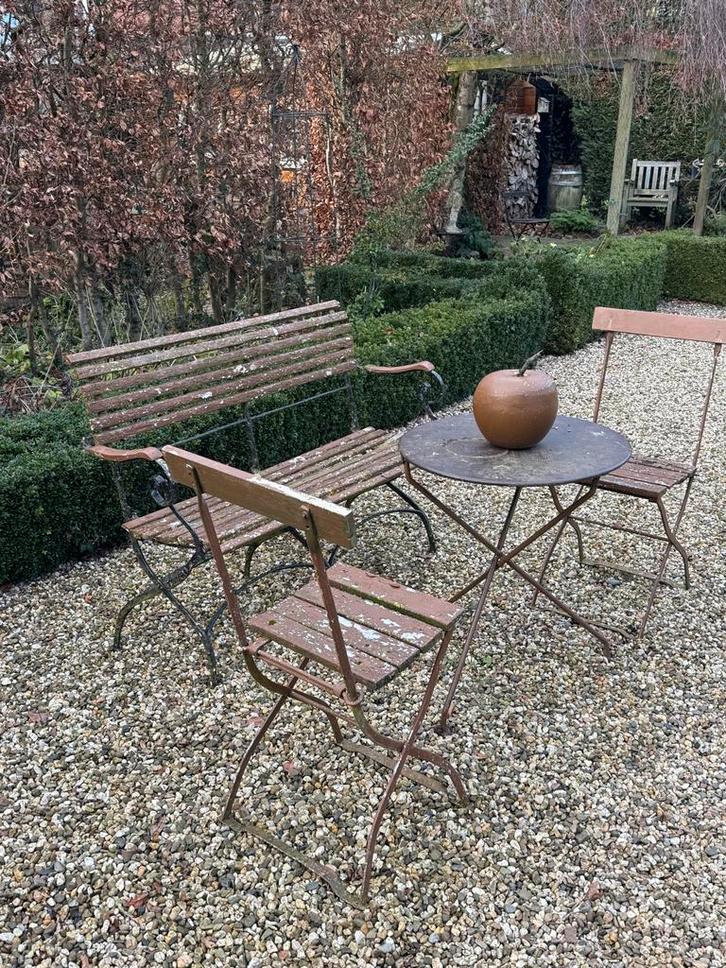 Charmante Tuinset met Tafel en Bank, Tuin en Terras, Tuinsets en Loungesets, Gebruikt, Tuinset, Hout, 4 zitplaatsen, Bank, Ophalen