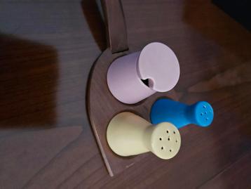 Flora Gouda Plateel Peper Zout Mosterdstel 1959 beschikbaar voor biedingen