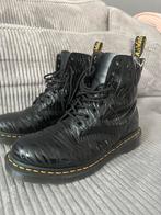 Dr. Martens zebra zwart maat 41, Ophalen of Verzenden, Zo goed als nieuw, Zwart