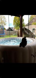 Jacuzzi 4 pers, Ophalen of Verzenden, Gebruikt, Filter, Opblaasbaar