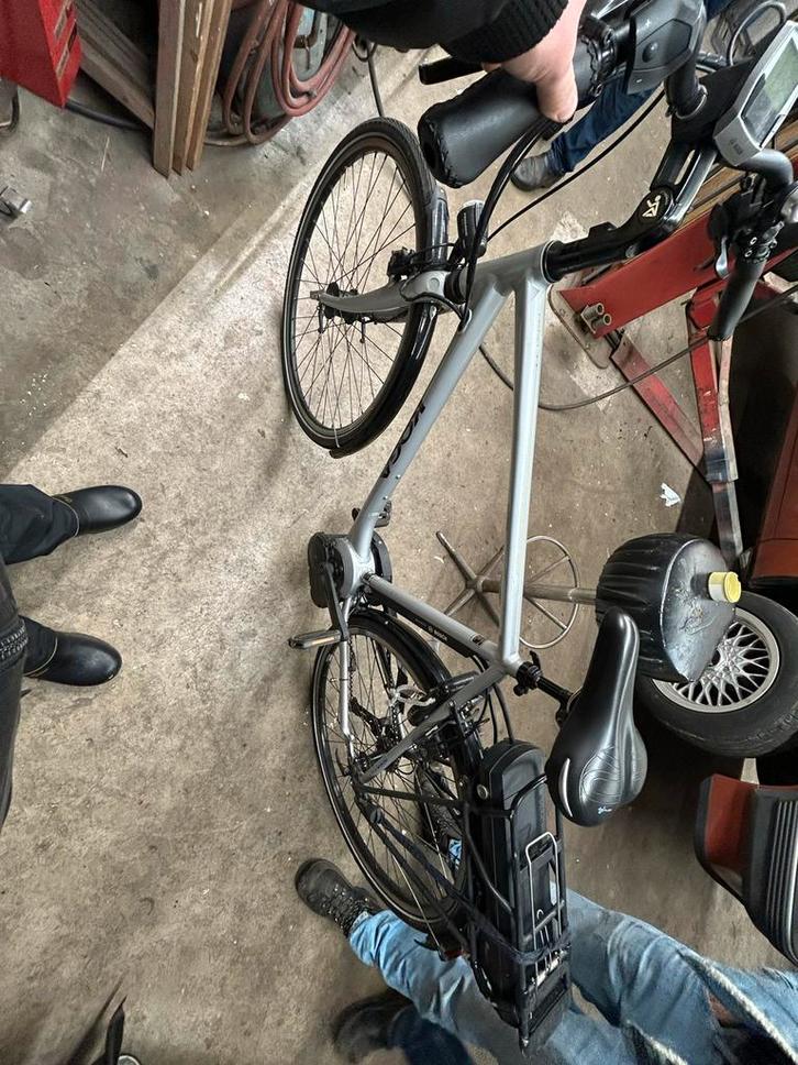 Koga E-bike, Fietsen en Brommers, Elektrische fietsen, Zo goed als nieuw, Overige merken, 51 tot 55 cm, 30 tot 50 km per accu