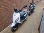 2x Piaggio one zonder accu, Ophalen, Gebruikt