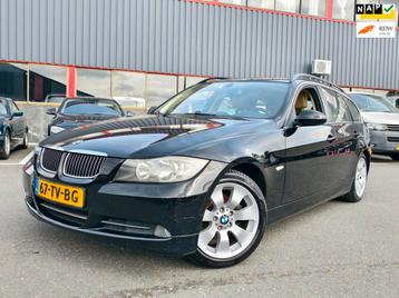 BMW 3-serie Touring 325i Business Line // CRUISE CONTROL / N beschikbaar voor biedingen