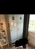 Metalen lockerkast 180x60 op voetjes 2 stuks, Ophalen, Gebruikt, 50 tot 100 cm, Metaal