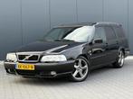 Volvo V70 2.3 R 240PK 208DKM - Schuifdak - Unieke Auto - Ori, Auto's, Gebruikt, Zwart, Leder en Stof, V70