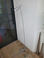 Design vloerlamp gebogen, Huis en Inrichting, Lampen | Vloerlampen, Ophalen, Zo goed als nieuw, 150 tot 200 cm