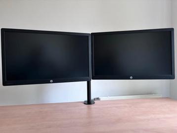 HP Dual Monitor Setup 23 inch beschikbaar voor biedingen