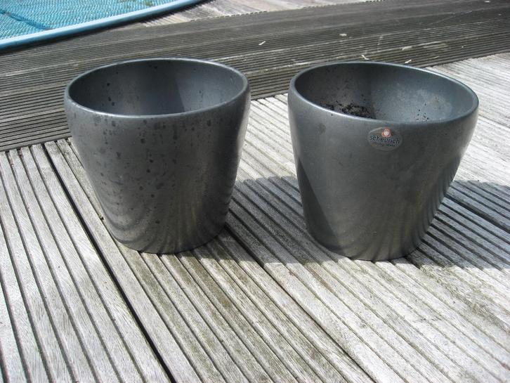 twee grijze aardewerk bloempotten van Scheurich, Tuin en Terras, Bloempotten, Zo goed als nieuw, Aardewerk, Binnen, Minder dan 40 cm