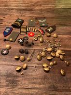 Diverse pins batches knopen medaillekon unifirm, Ophalen of Verzenden, Overige soorten, Overige gebieden, Embleem of Badge