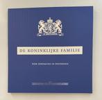 Luxe Presentatiemap 'De Koninklijke Familie' (incl. postz), Postzegels en Munten, Postzegels | Nederland, Na 1940, Ophalen of Verzenden