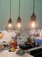 Zwarte hanglampen, Huis en Inrichting, Lampen | Hanglampen, Ophalen of Verzenden, Zo goed als nieuw, Minder dan 50 cm
