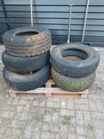 5 banden voor in wei, track voor je paard