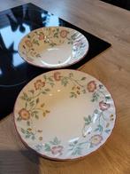 Servies, churchill, briar rose, borden, schaal, Antiek en Kunst, Antiek | Servies los, Ophalen of Verzenden