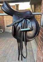 Devoucoux 18 inch zadel., Dieren en Toebehoren, Paarden en Pony's | Zadels, Ophalen, Gebruikt
