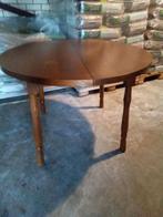Uitklapbare ronde eet tafel. Jaren 60, Huis en Inrichting, Tafels | Eettafels, Ophalen, Gebruikt, Vijf personen of meer, 100 tot 150 cm