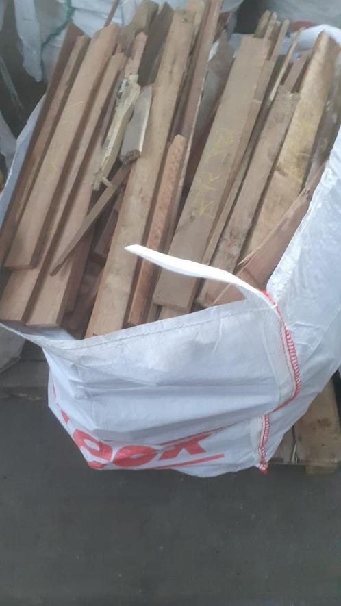 Resthout (Hardhout), Tuin en Terras, Haardhout, Blokken, Overige houtsoorten, Minder dan 3 m³, Ophalen
