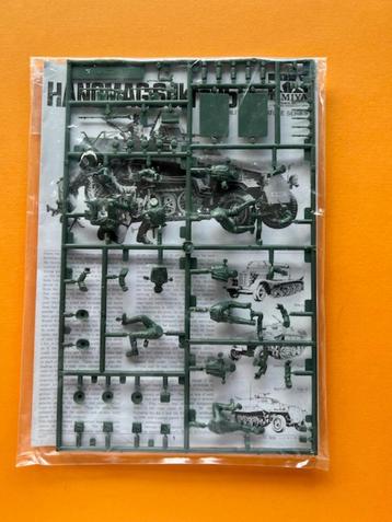 Tamiya	Halftrack figures set 35020	1/35 beschikbaar voor biedingen