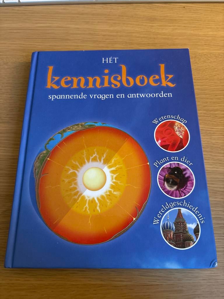 Hét Kennisboek - Spannende Vragen en Antwoorden, Boeken, Ophalen, Zo goed als nieuw, Algemeen, Los deel