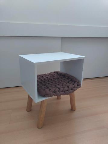Katten mandje/hokje/kastje kattenmeubel beschikbaar voor biedingen