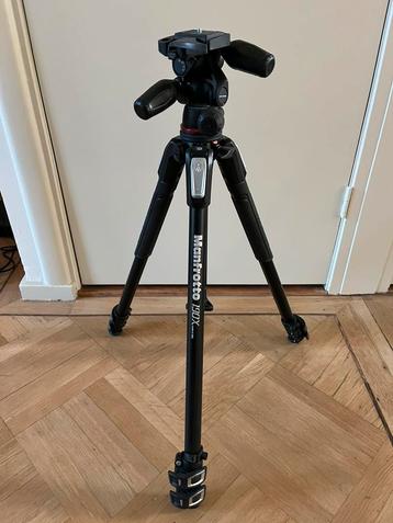 Manfrotto 190X statief beschikbaar voor biedingen
