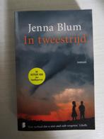 In tweestrijd Jenna Blum (familieportret), Ophalen of Verzenden, Zo goed als nieuw, Jenna Blum, Nederland