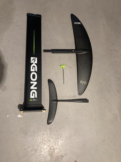 Gong Allvator V2 + hipe first board 5,0, Watersport en Boten, Wingsurfen, Zo goed als nieuw, Ophalen of Verzenden