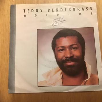 Teddy Pendergrass - Hold me beschikbaar voor biedingen