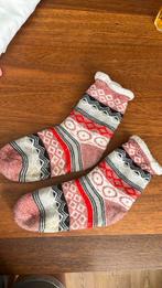 Dikke sokken 40-43 met anti slip netjes, Kleding | Dames, Ophalen of Verzenden, Zo goed als nieuw