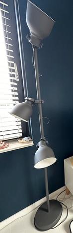 Vloerlamp industrieel met 3 lampen, Industrieel, 150 tot 200 cm, Metaal, Zo goed als nieuw