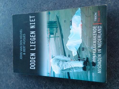 B. Huisjes - Doden liegen niet, Boeken, Thrillers, Gelezen, Nederland, Ophalen of Verzenden