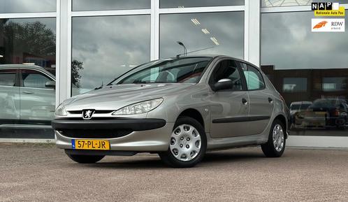 Peugeot 206 1.4 Pop' Art Trekhaak Elektrische Ramen Nieuwe A, Auto's, Peugeot, Bedrijf, Te koop, ABS, Airbags, Centrale vergrendeling