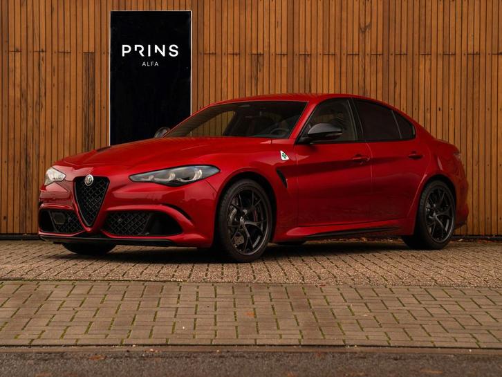 Alfa Romeo Giulia 2.9 V6 Quadrifoglio MY25 | Facelift | Carb, Auto's, Alfa Romeo, Bedrijf, Te koop, Giulia, ABS, Achteruitrijcamera