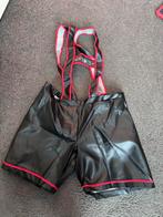 Lederhose zwart/rood - Maat 58, Kleding | Heren, Ophalen of Verzenden, Maat 56/58 (XL), Overige thema's, Kleding