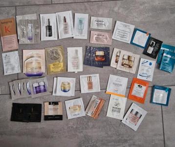 Verzorging/make-up samples 43 stuks  beschikbaar voor biedingen