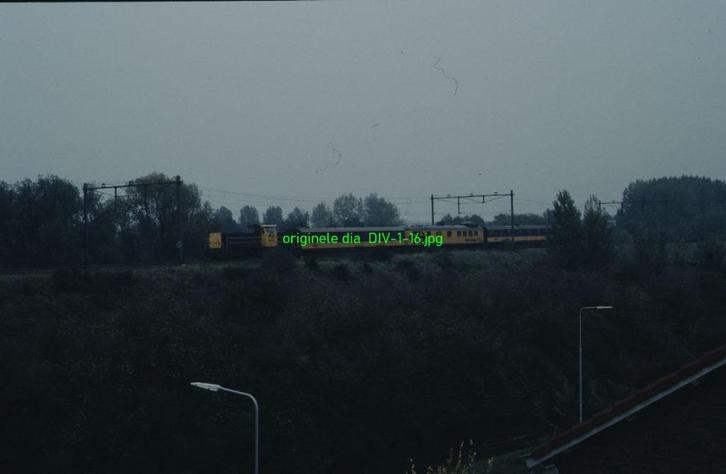 div116 Dia - NS 6435 + 6440  - Arnhem - 17/10/1990, Verzamelen, Spoorwegen en Tramwegen, Gebruikt, Trein, Kaart of Prent, Verzenden