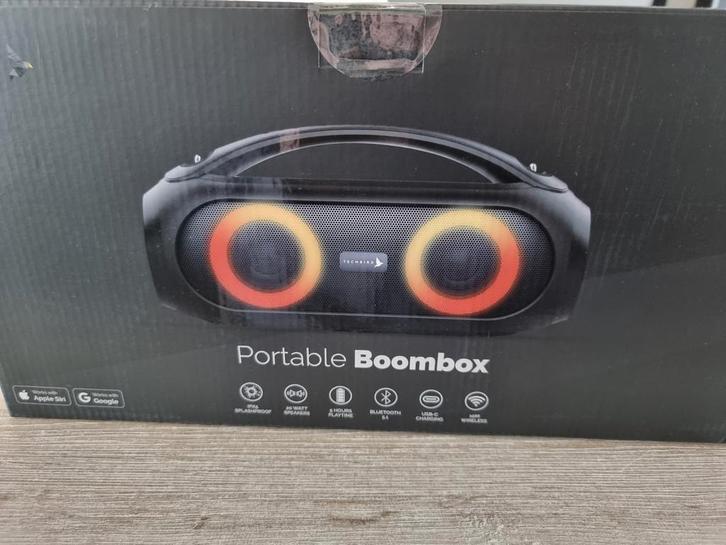 Boombox Techbird Bluetooth Radio met LED - Super Geluid!, Audio, Tv en Foto, Luidsprekers, Nieuw, Overige typen, Minder dan 60 watt
