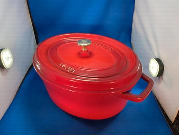 La cocotte braadpan kersenrood beschikbaar voor biedingen