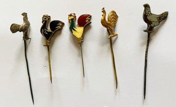 hanen en kippen - 5 oude speldjes - 1960's / 1970's beschikbaar voor biedingen