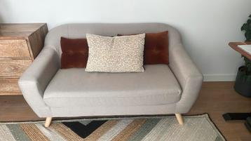 2 seat sofa in beige linen 