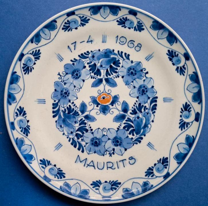 Porceleyne Fles 1968 geboorte Prins Maurits 18cm (2), Antiek en Kunst, Antiek | Wandborden en Tegels, Ophalen of Verzenden