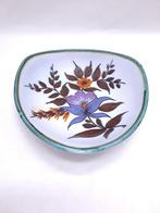 Vintage schaal Gouds plateel model Iris, Ophalen of Verzenden