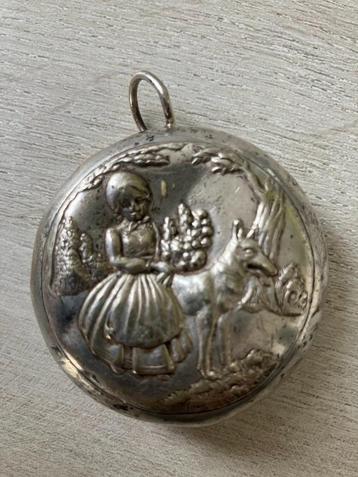 VéGé rammelaar - jaren ’50 ✨💫 beschikbaar voor biedingen