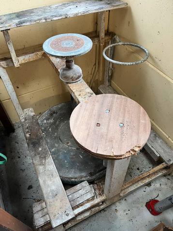 Keramische draaischijf - Opknapper beschikbaar voor biedingen