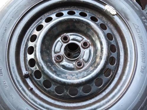 Toyota Yaris Toyota Aygo Velgen met Banden 175-65-R14, Auto-onderdelen, Overige Auto-onderdelen, Citroën, Peugeot, Toyota, Gebruikt