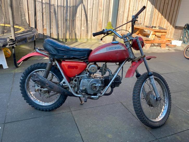 Honda SL70 1971 geen Honda SS50 Honda Dax Honda Monkey C50, Fietsen en Brommers, Brommers | Oldtimers, Overige merken, Ophalen